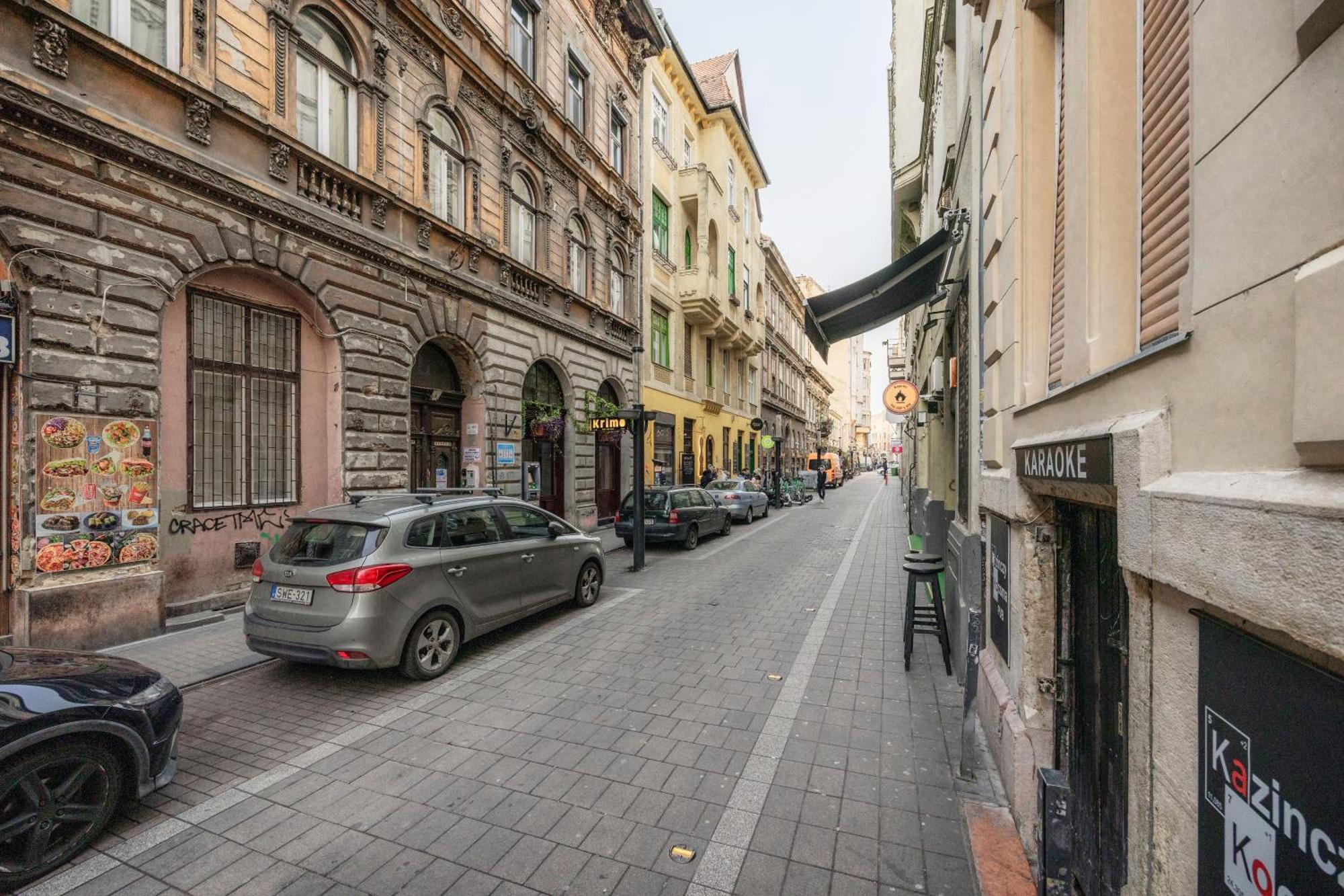 בודפשט Wellness Wonderland: Garden, Sauna, Jacuzzi In Cbd מראה חיצוני תמונה