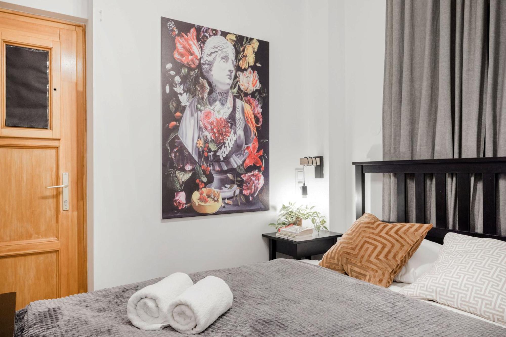 בודפשט Wellness Wonderland: Garden, Sauna, Jacuzzi In Cbd מראה חיצוני תמונה