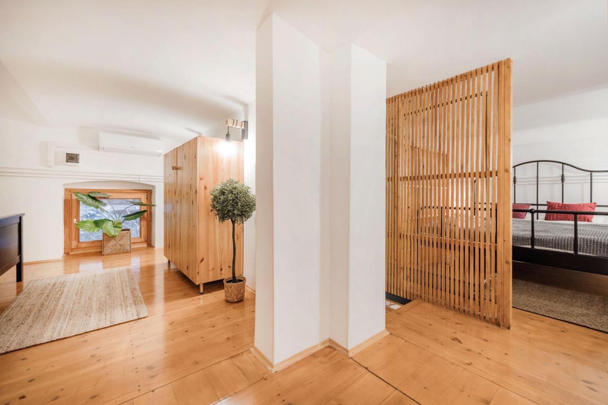 בודפשט Wellness Wonderland: Garden, Sauna, Jacuzzi In Cbd מראה חיצוני תמונה