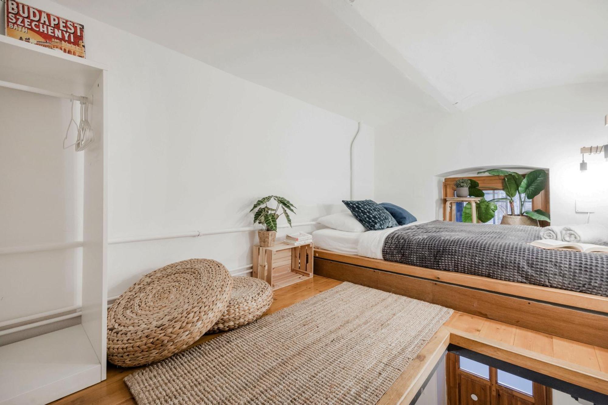 בודפשט Wellness Wonderland: Garden, Sauna, Jacuzzi In Cbd מראה חיצוני תמונה